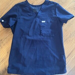 FIGS Catarina women’s scrub top in navy blue XS